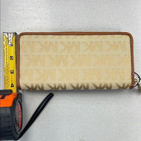 Michael Kors Tan and Brown Wallet - Picture 3 of 4